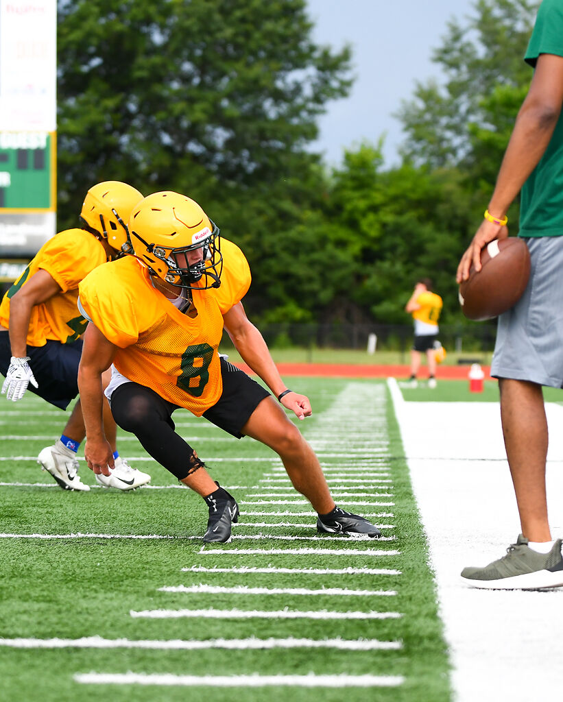Hudson Gibbs performs a running drill
